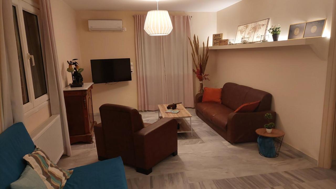 Krystal Apartment Αθήνα Εξωτερικό φωτογραφία